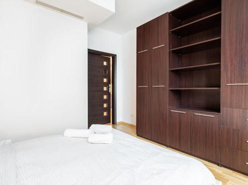 Hotel apartamentowy Platinum Towers *