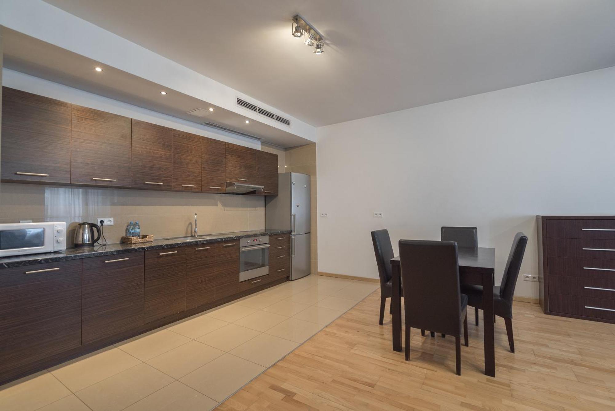 Platinum Towers Hotel apartamentowy Warszawa