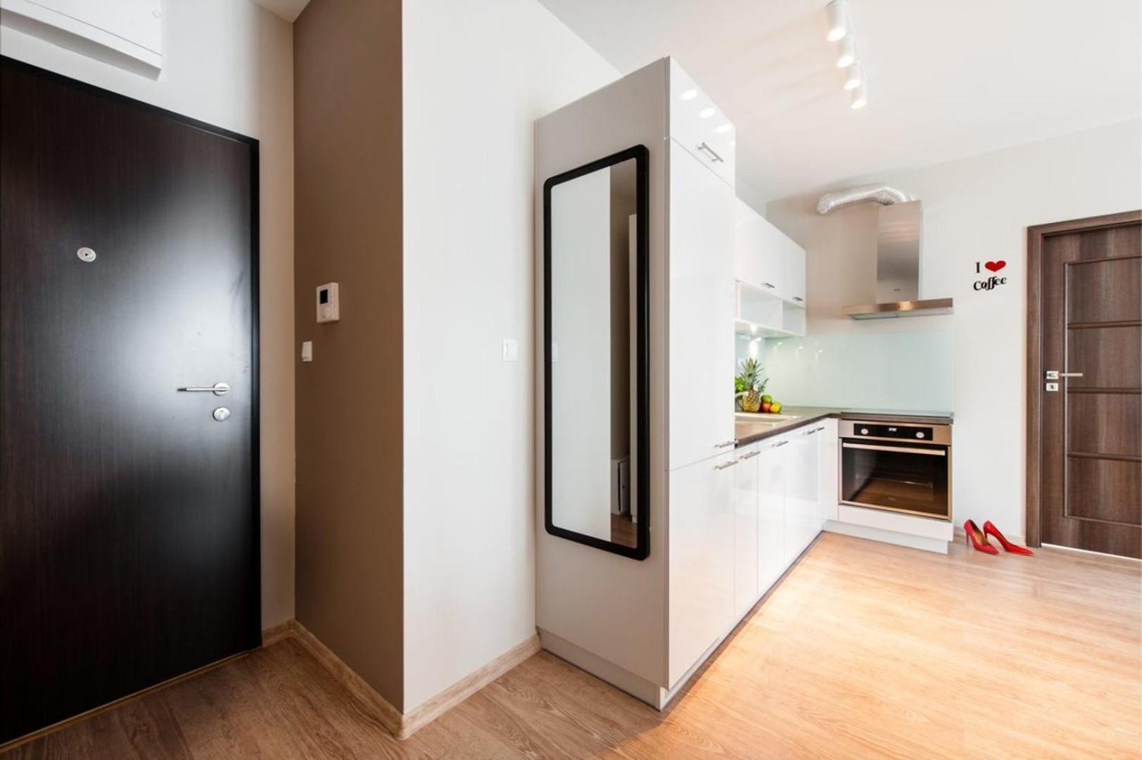 Apartment Superapart Jana Kazimierza 127 Secluded Urban Hideaway With Modern Comforts Warsaw
