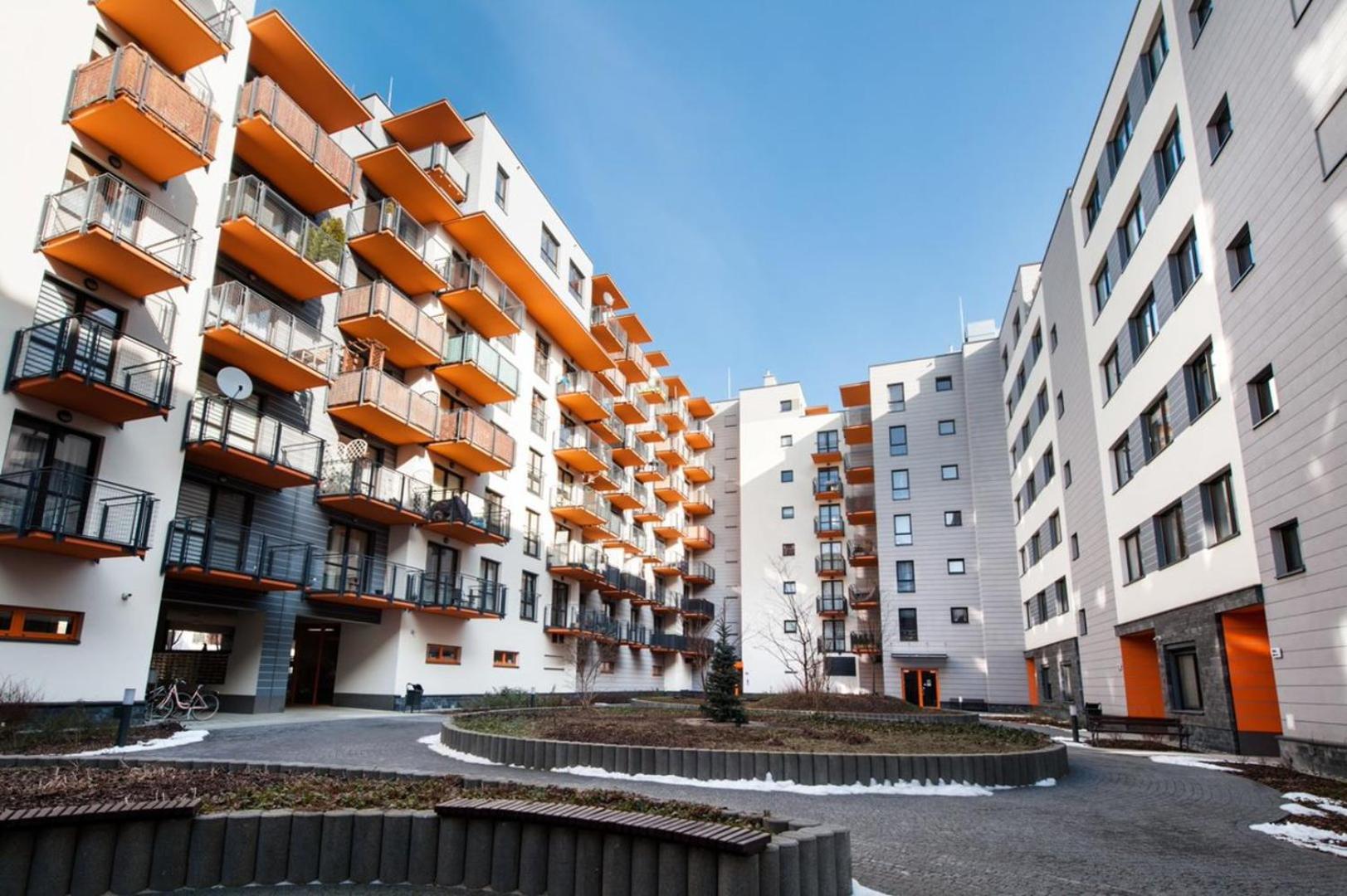Apartment Superapart Jana Kazimierza 127 Secluded Urban Hideaway With Modern Comforts *