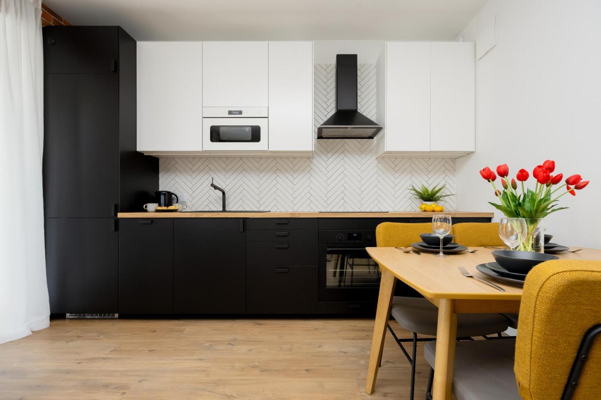 Apartament Komfortowy Dla 4 Osob Z Parkingiem By Renters Warszawa