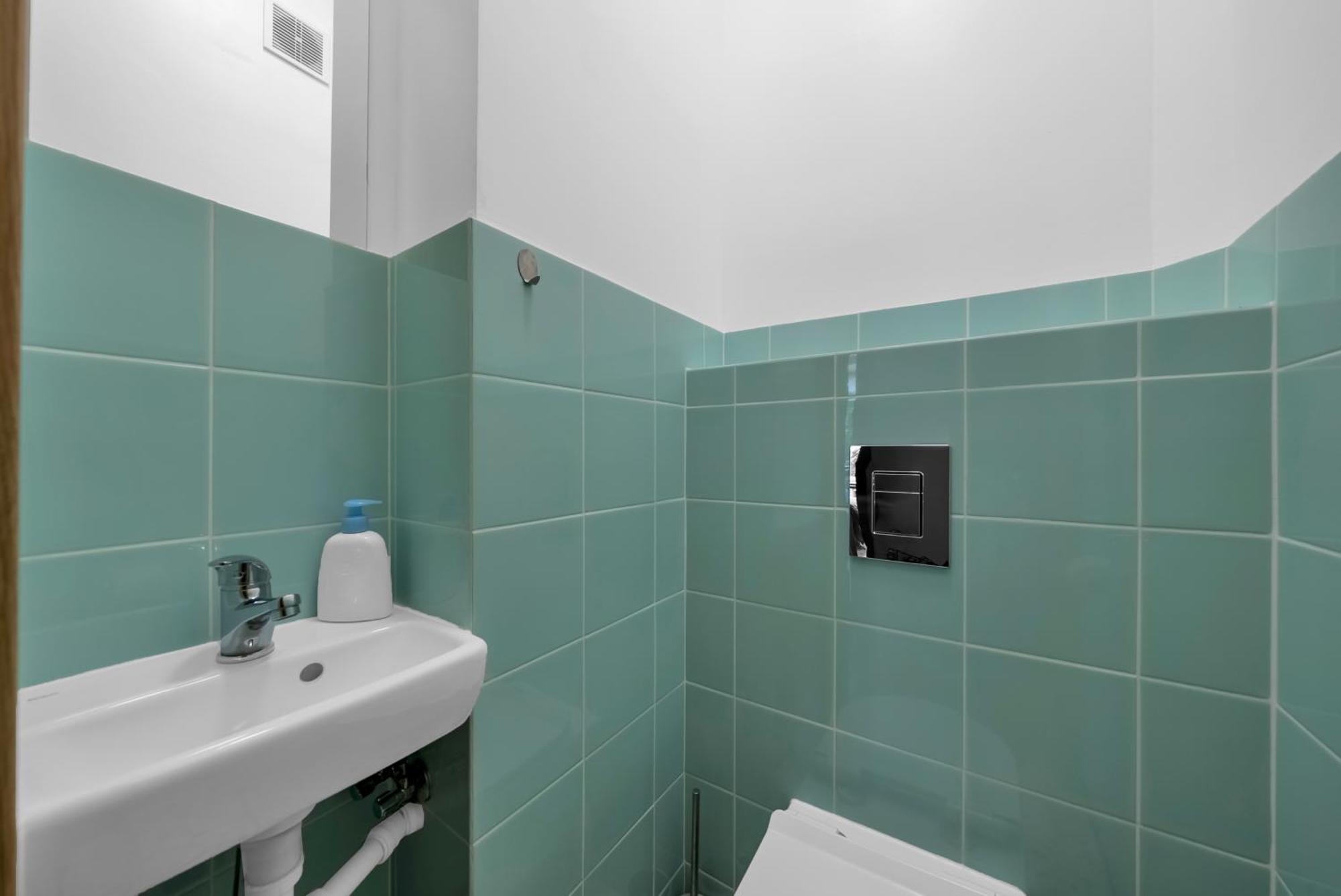 70m2 Wola - Location, 2 Bedrooms, 1st Floor - By Rentujemy * Warszawa