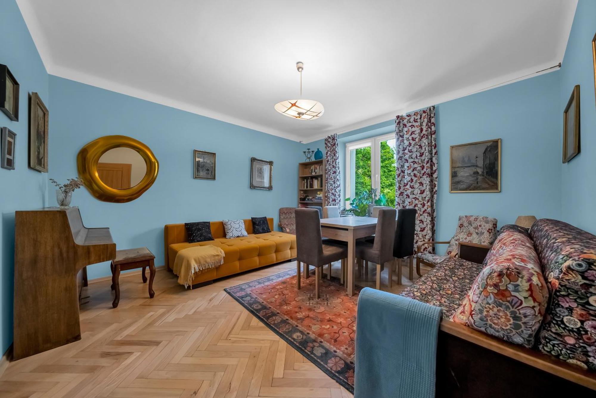 70m2 Wola - Location, 2 Bedrooms, 1st Floor - By Rentujemy * Warszawa