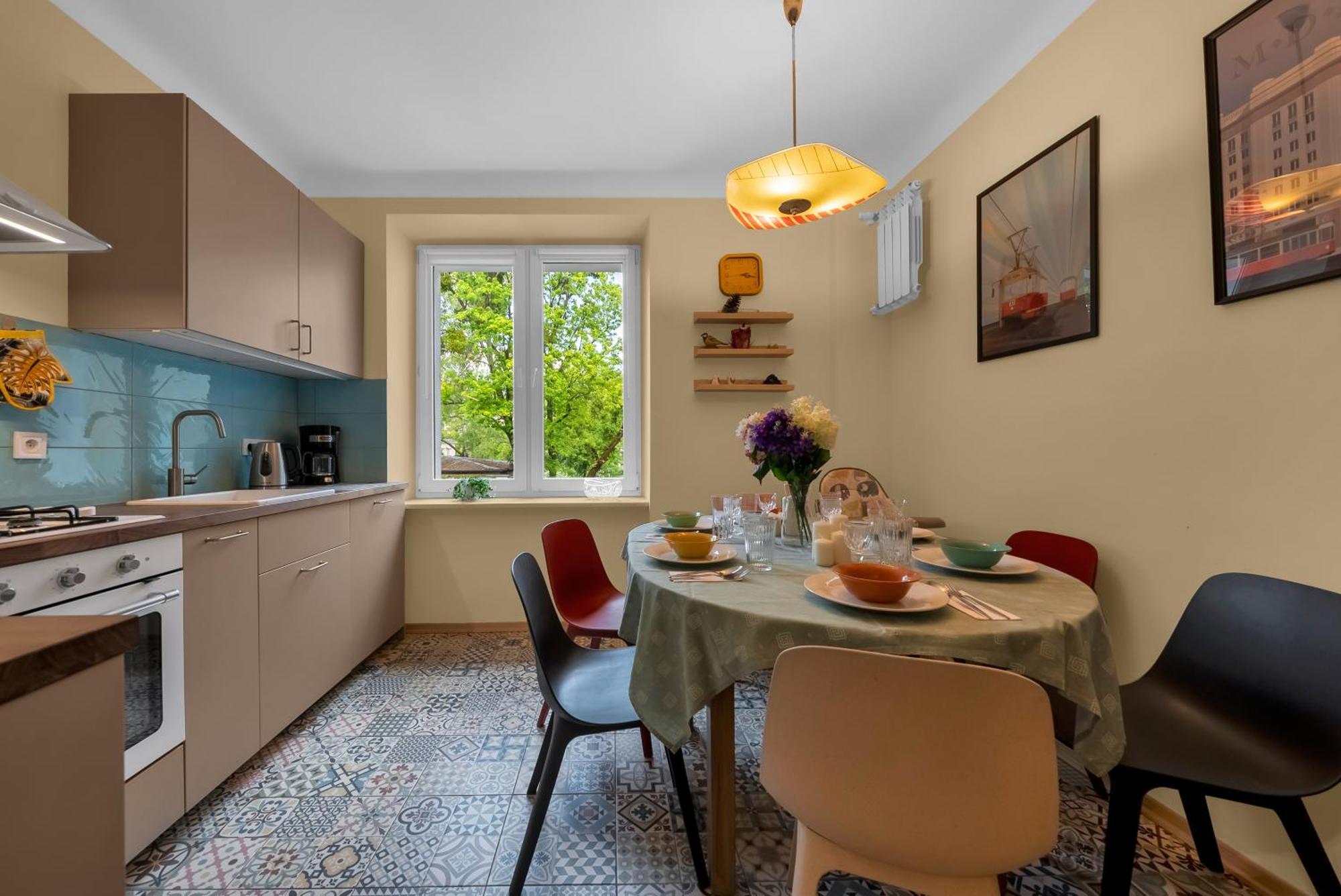 Apartament 70m2 Wola - Location, 2 Bedrooms, 1st Floor - By Rentujemy