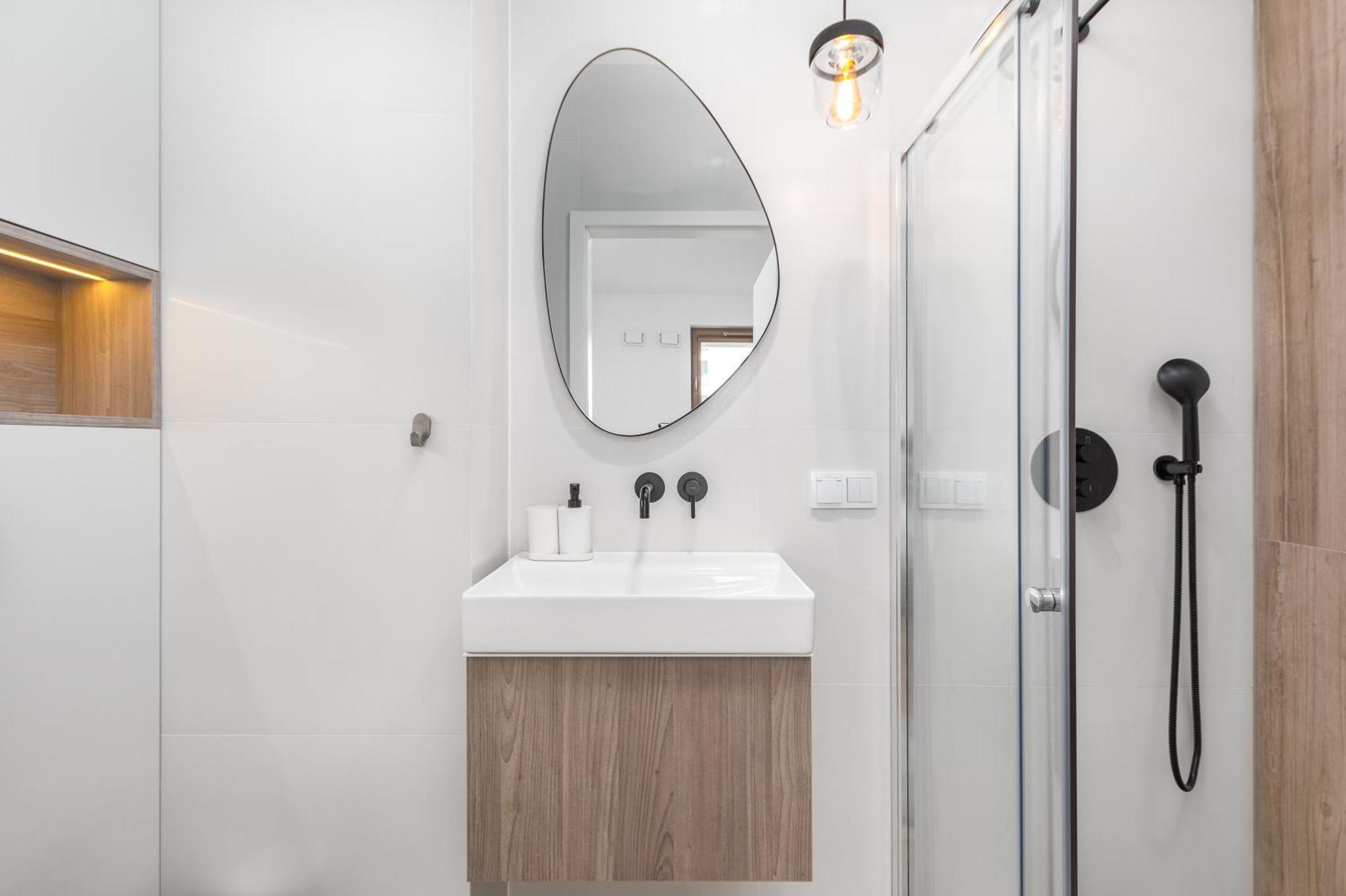 Apartment Przy Torach 3 By Homeprime Warsaw
