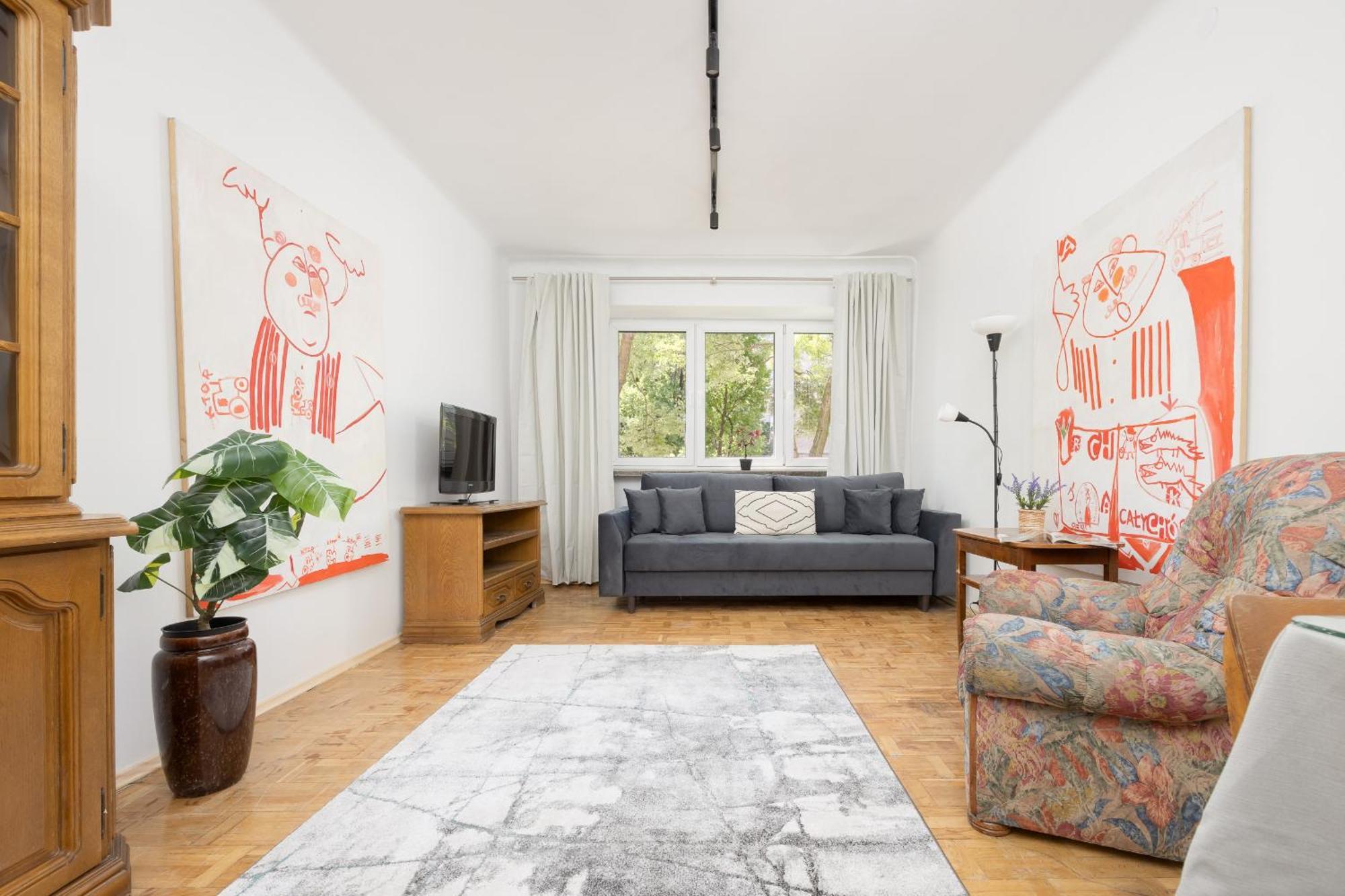 Przytulny I Tradycyjny Na Parterze W Centrum Warszawy By Renters