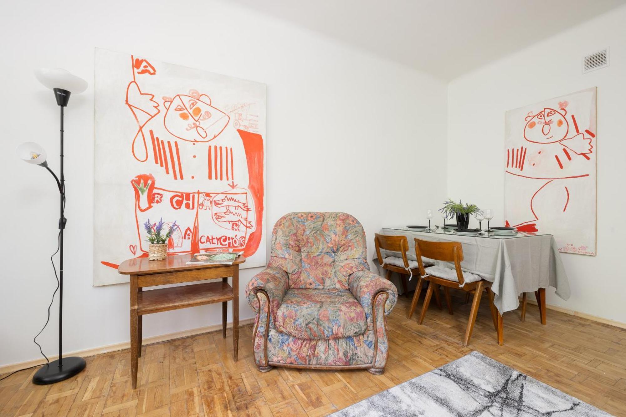 Przytulny I Tradycyjny Na Parterze W Centrum Warszawy By Renters Apartamento