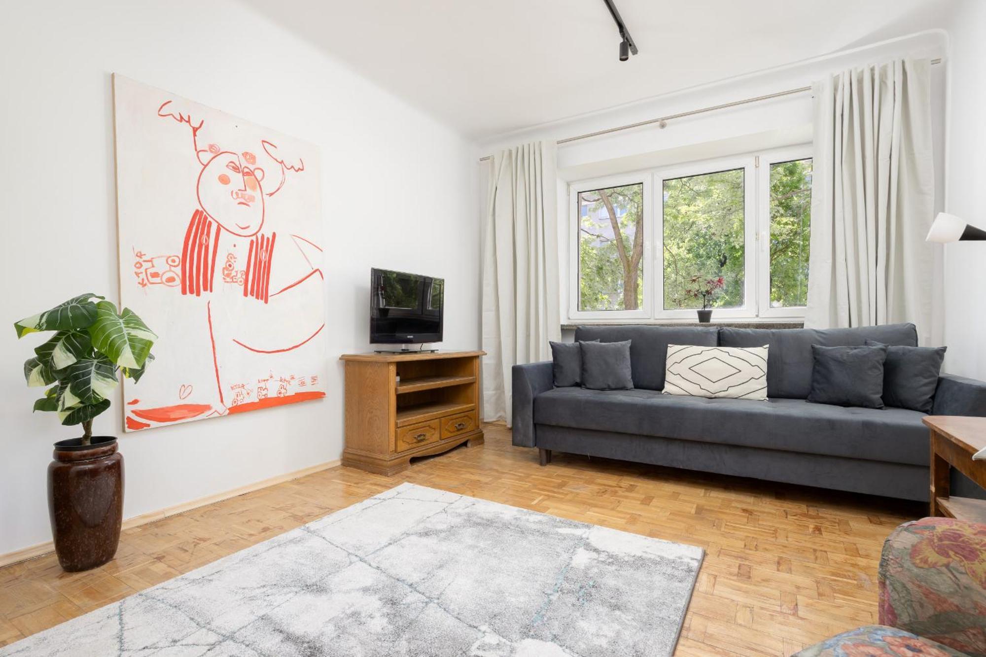 Przytulny I Tradycyjny Na Parterze W Centrum Warszawy By Renters