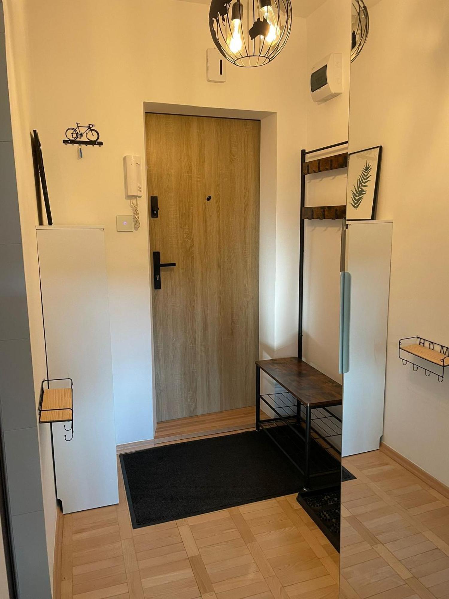 Cozy Dzielna Apartment Warsaw