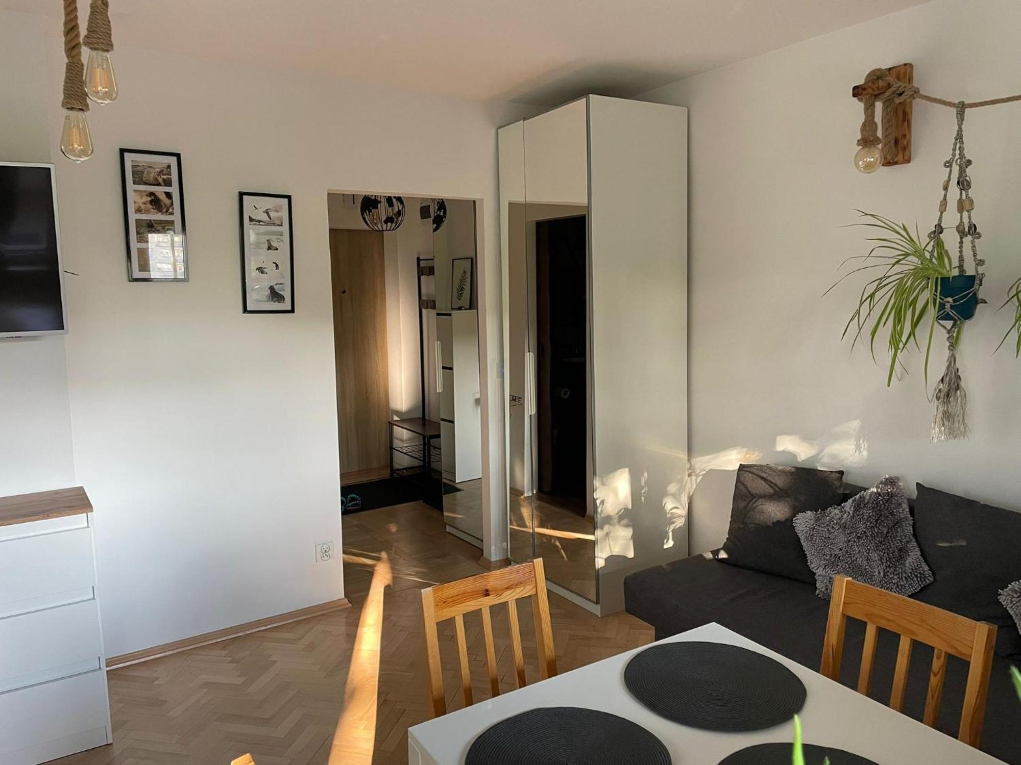 Cozy Dzielna Apartment