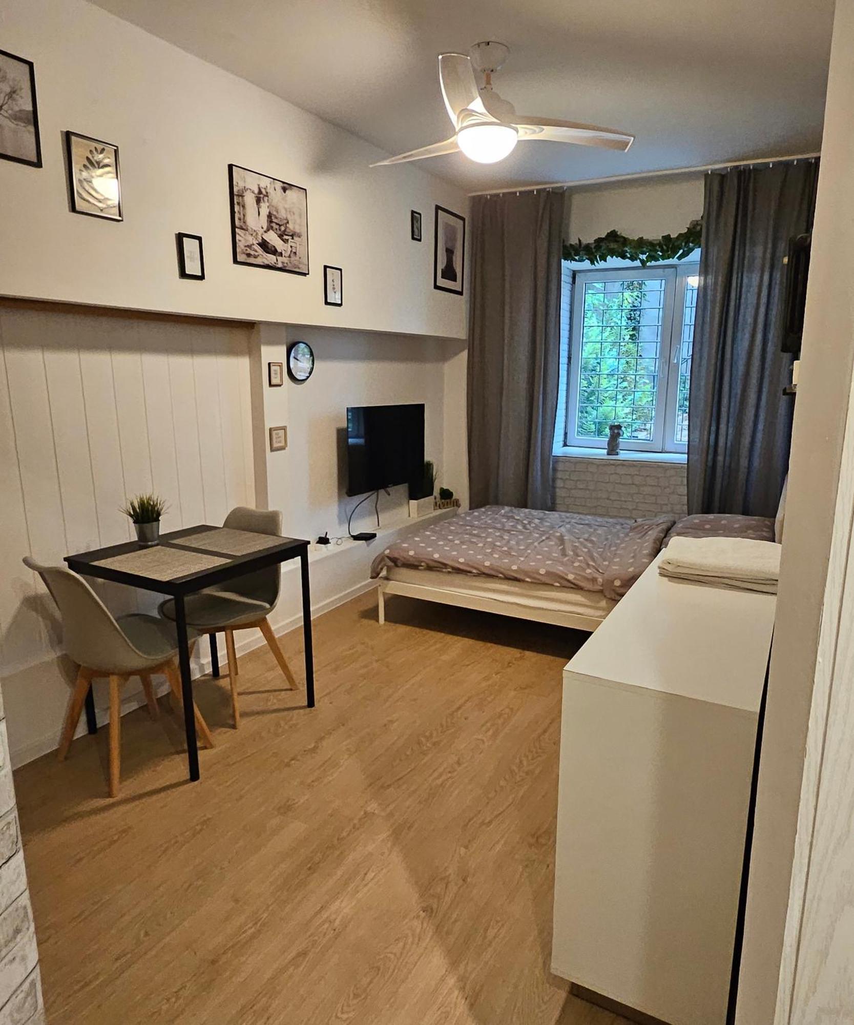 Smulik Flat 21 *