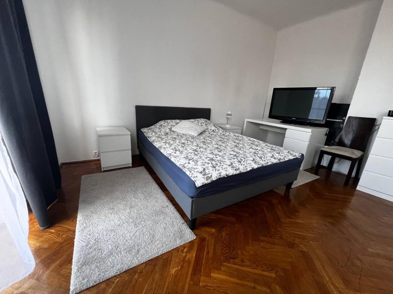 To Close Homestay Warsaw