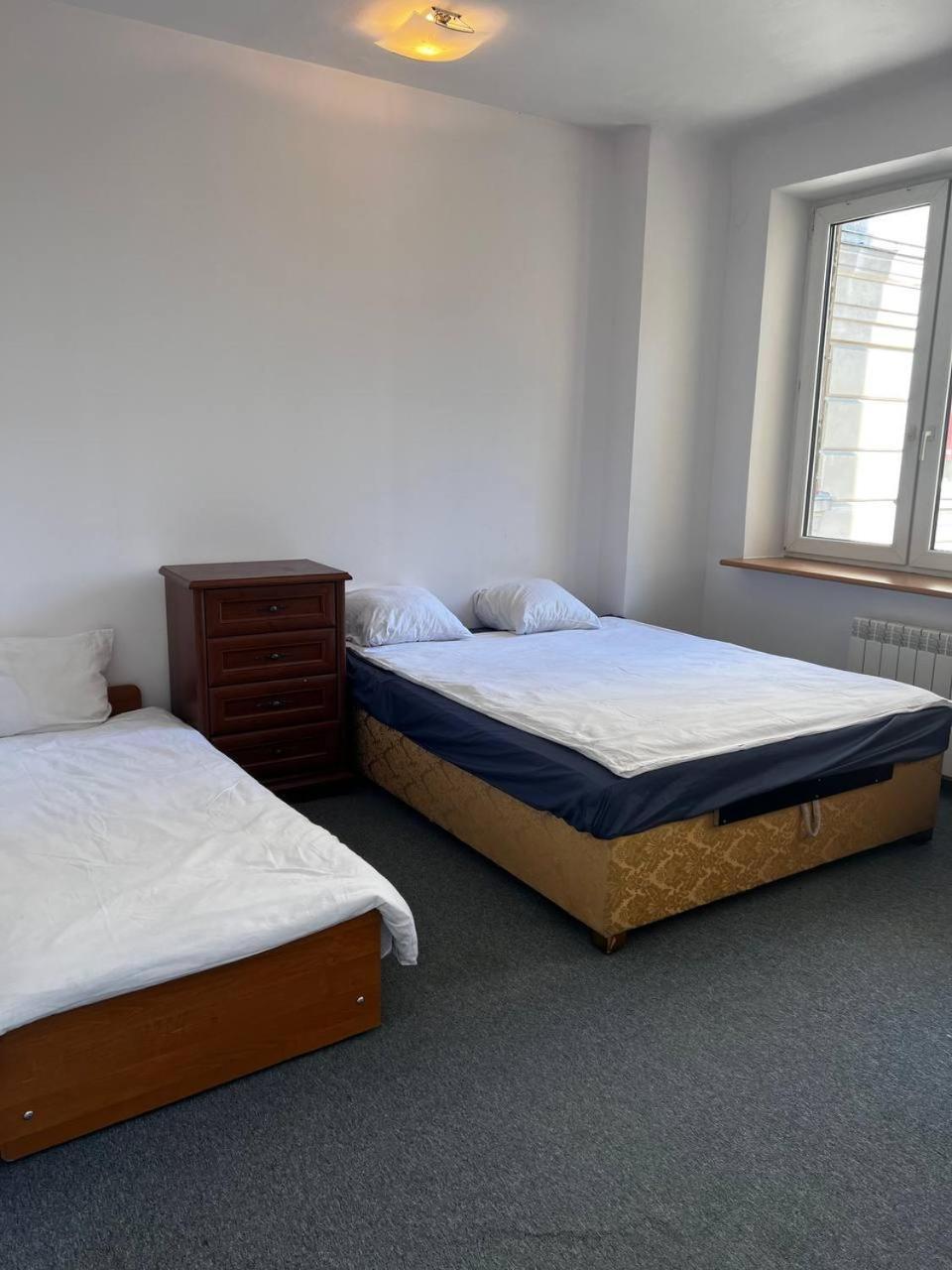 Homestay To Close