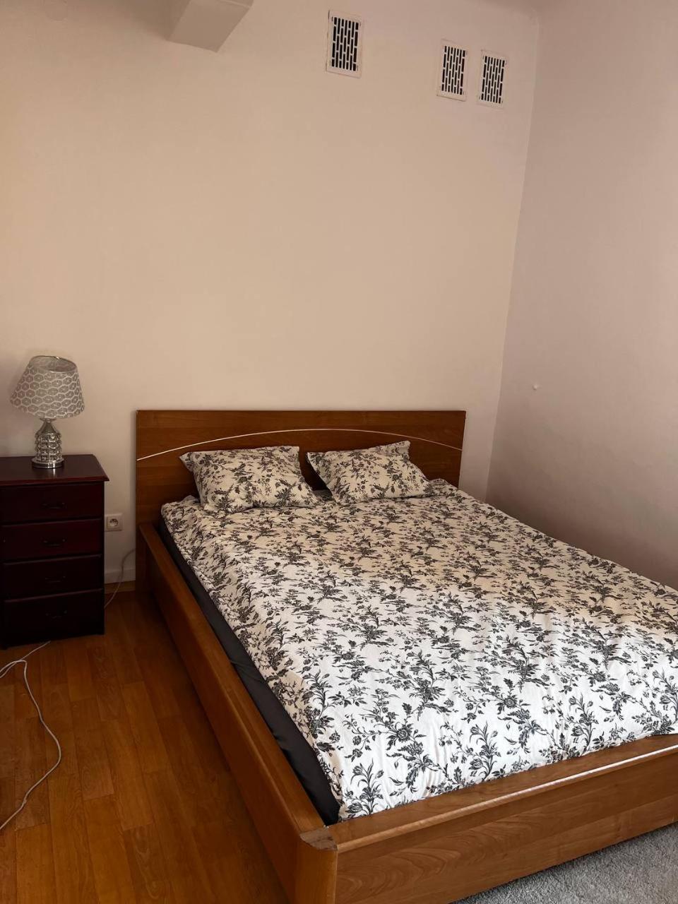 Homestay To Close Warsaw