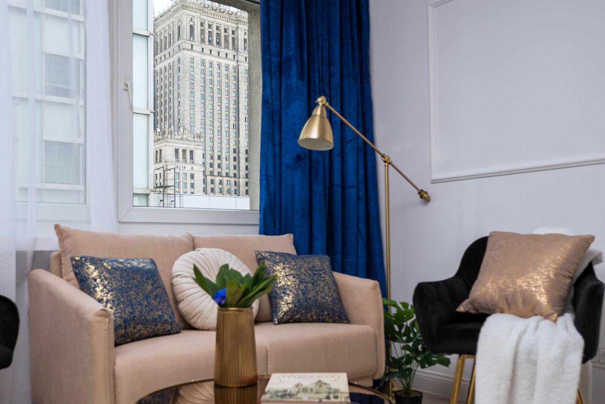 Stunning 2-br Palace In The Window, Air-conditioning 500m To Station