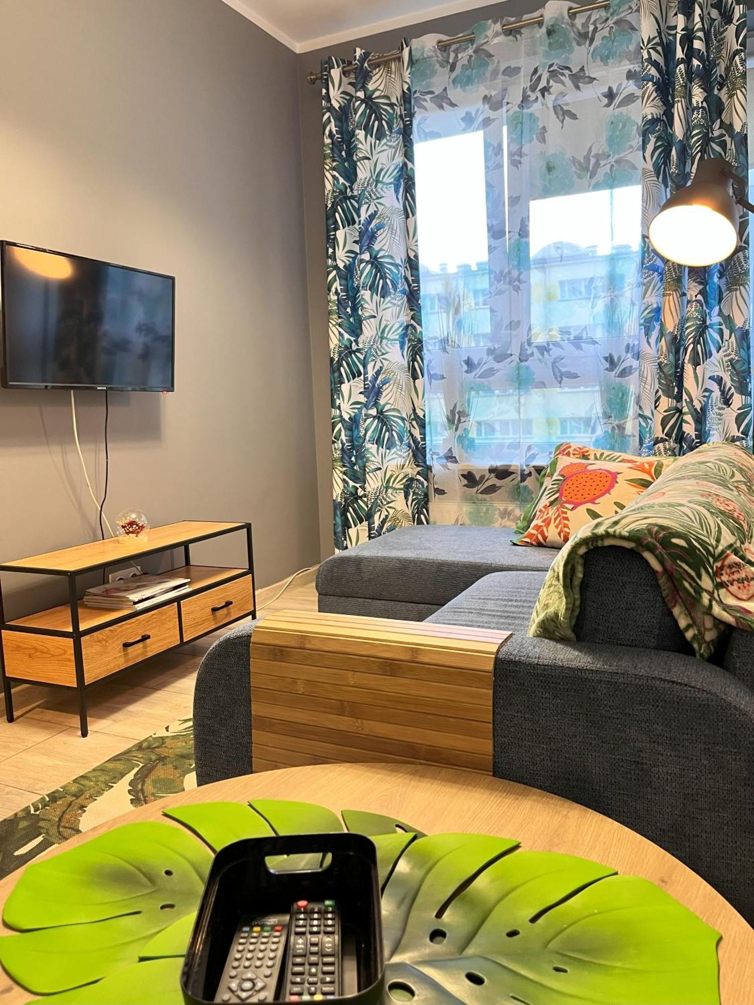 Apartment Metro Slodowiec Free Parking