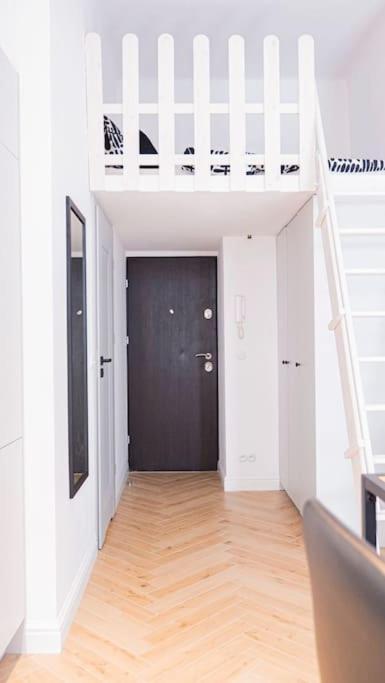 Klimatyczne Studio W Historycznej Pradze - Stadion Narodowy, Centrum Apartment