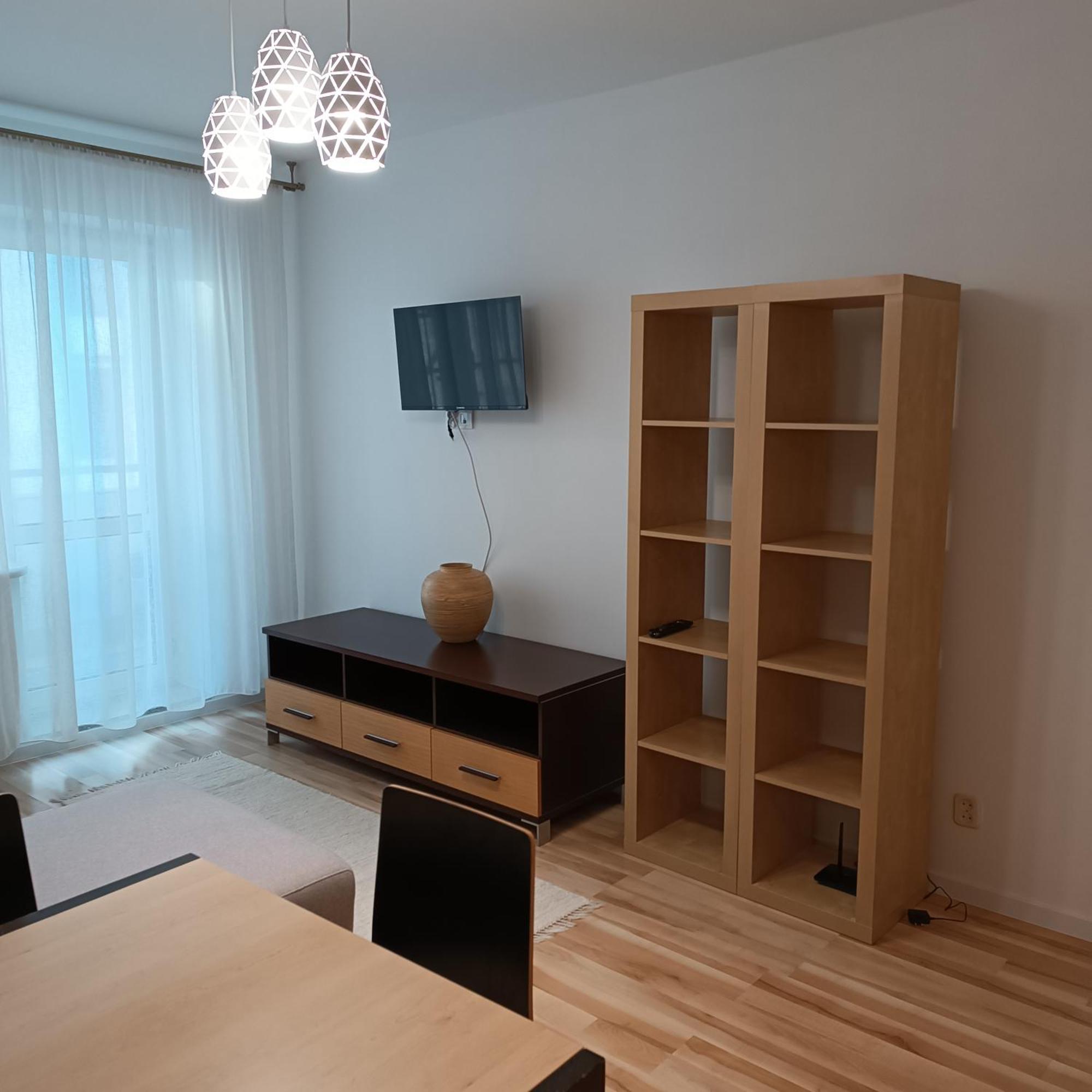 Przy Metrze Kabaty Apartment *