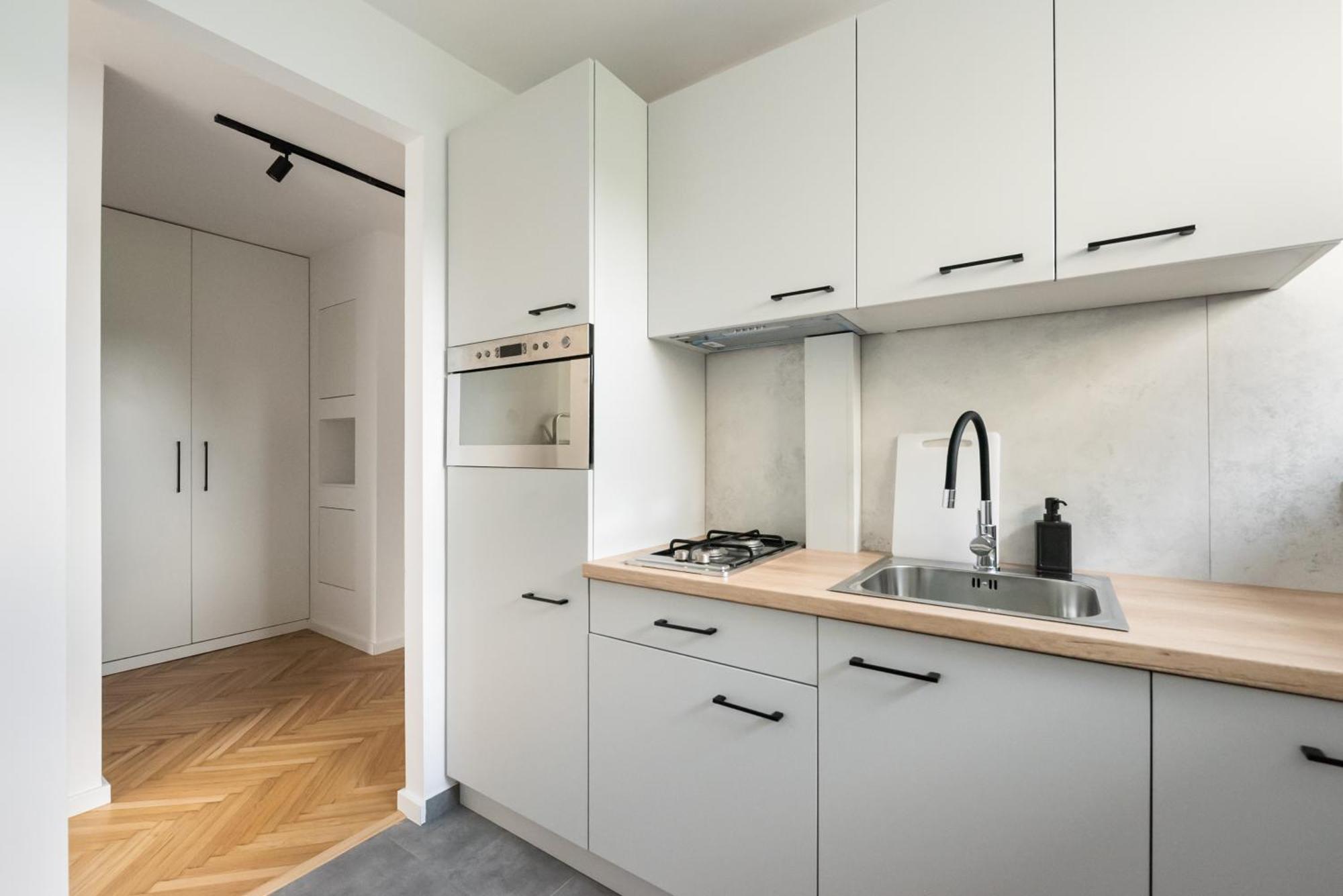 Nowa Praga Standard Apartment Warsaw