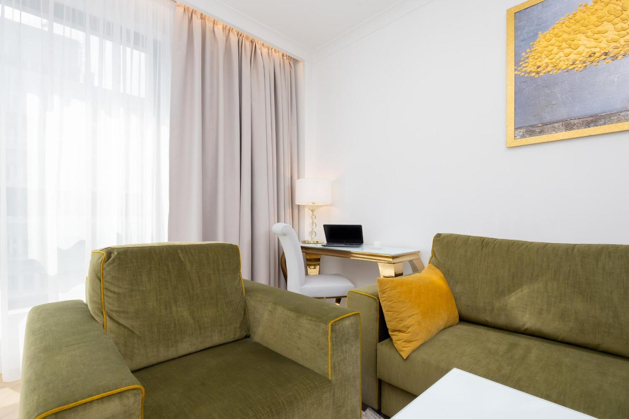 Stylish Grzybowska By Renters Warsaw