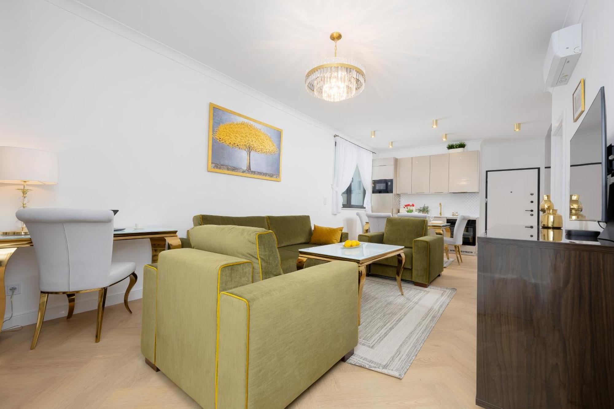 Stylish Grzybowska By Renters