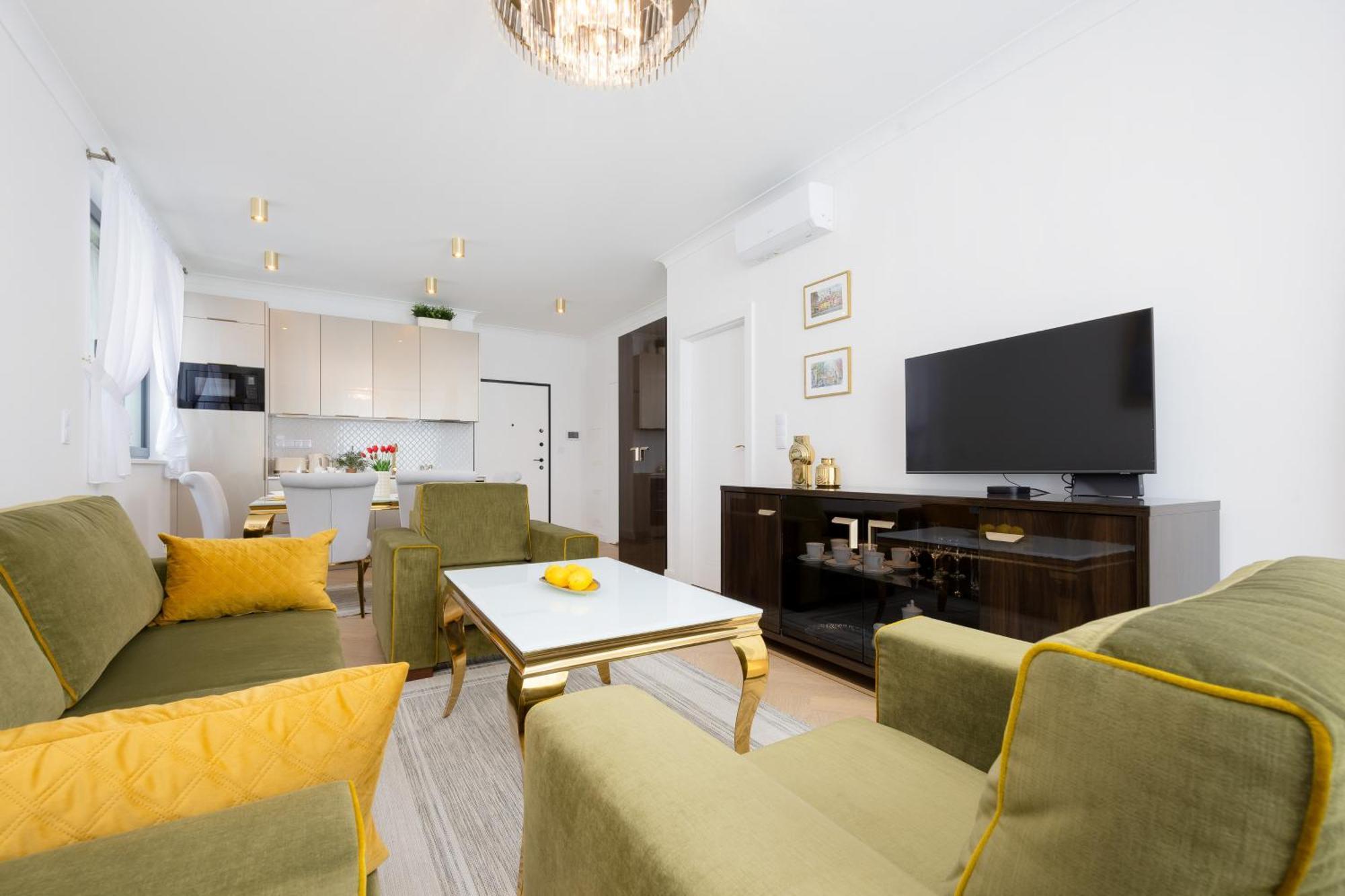 Apartment Stylish Grzybowska By Renters