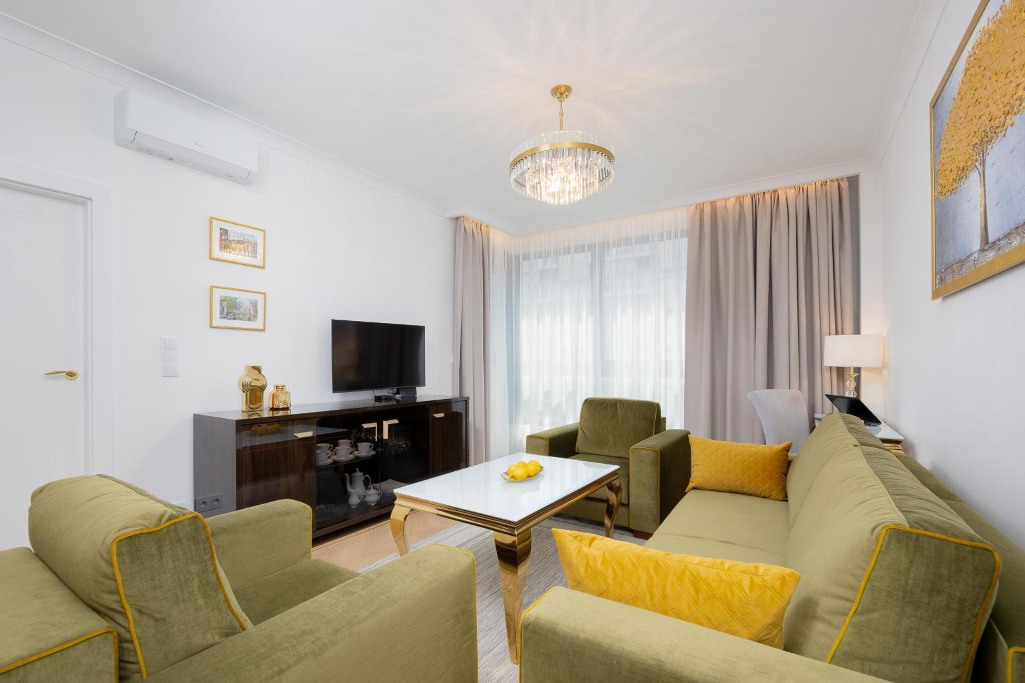 Apartment Stylish Grzybowska By Renters Warsaw