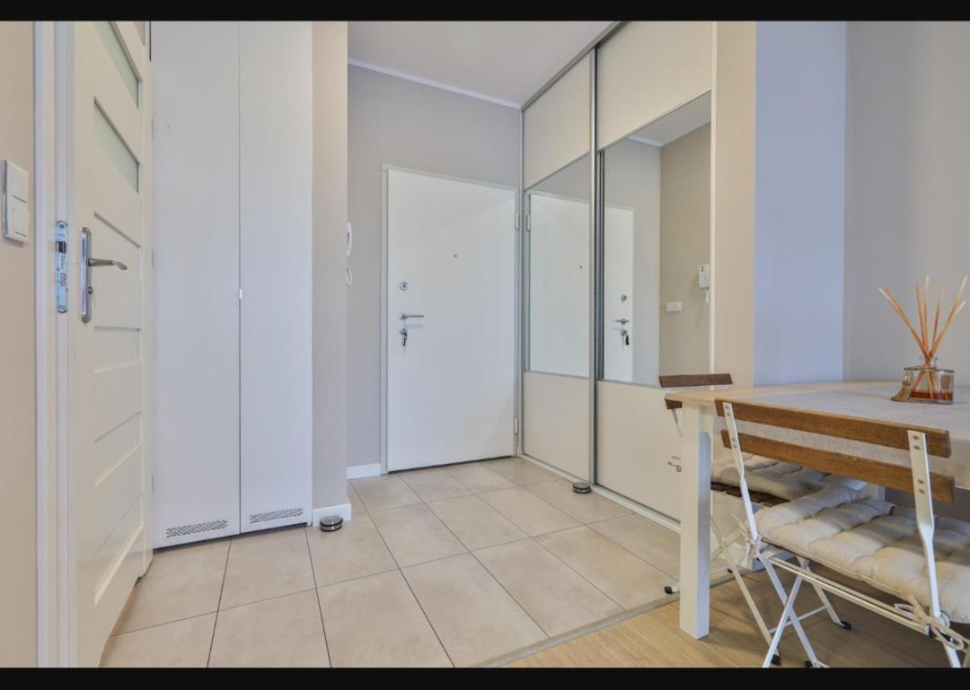 Apartment Airport Bokserska *