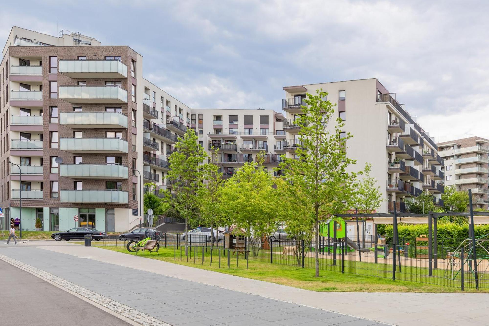 Burakowska 16 Z Balkonem I Parkingiem Warszawska Wola By Renters Apartamento