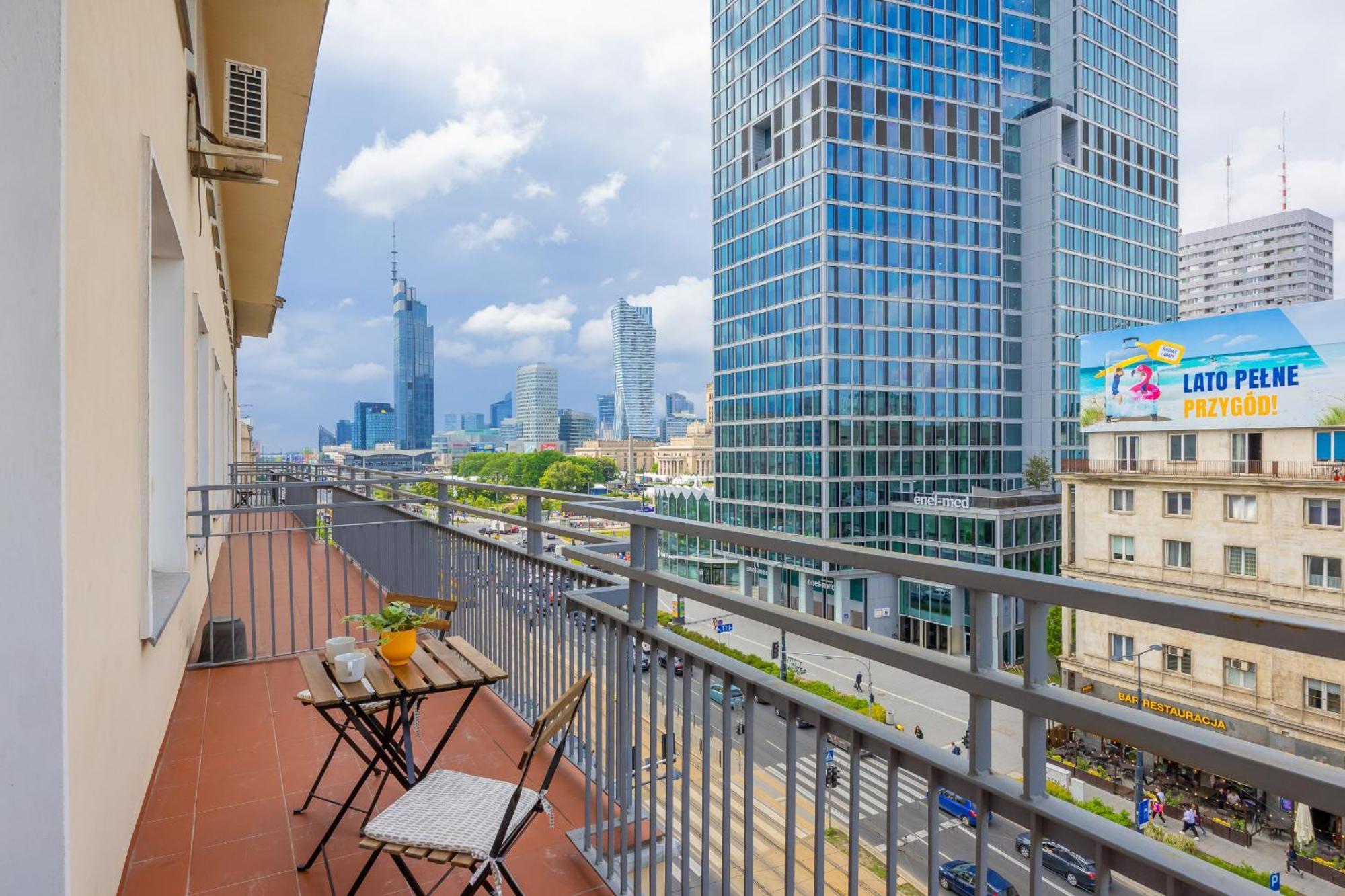 Apartment Na Alejach Jerozolimskich Przy Palacu Kultury I Nauki By Renters