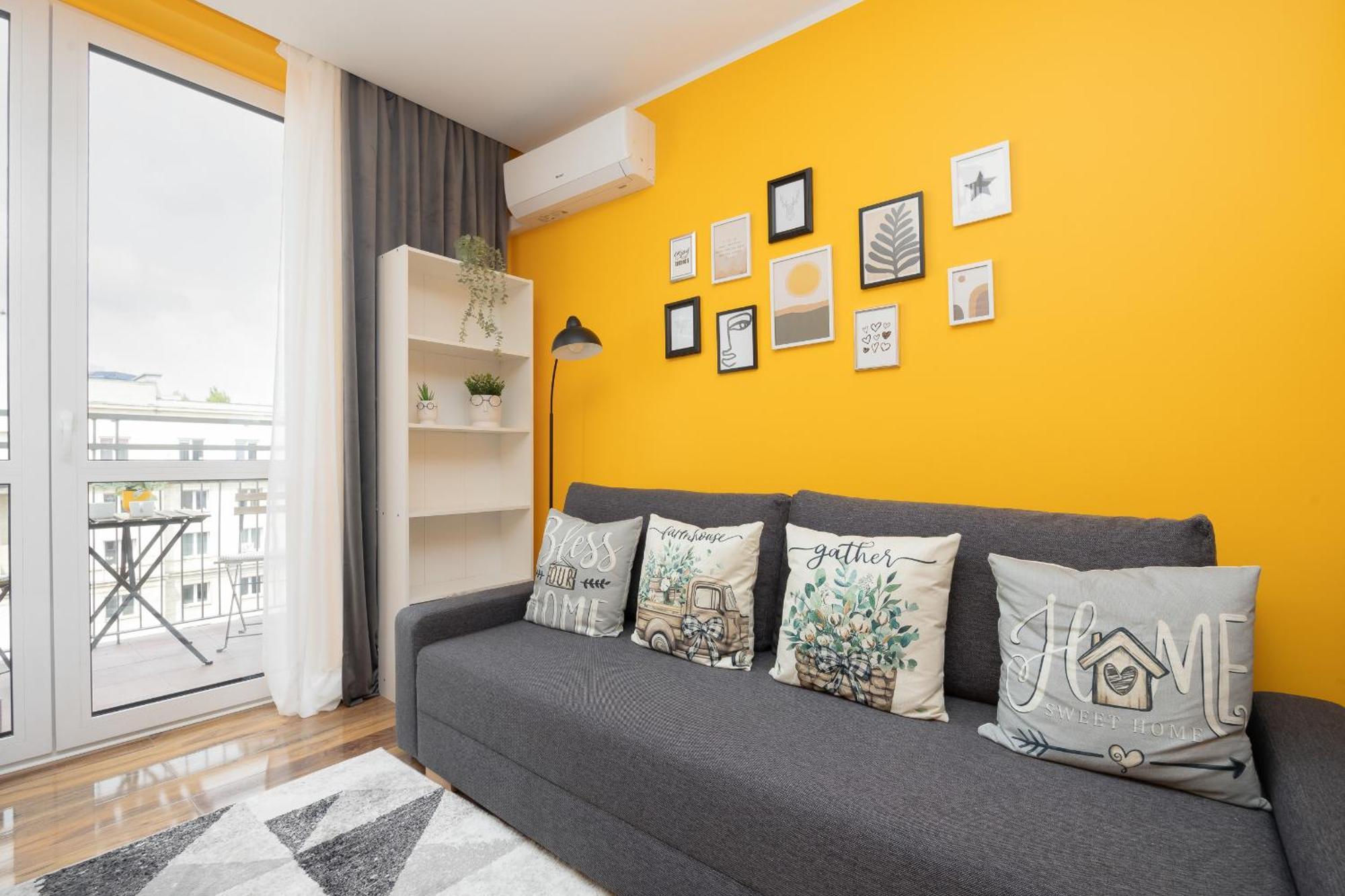 Na Alejach Jerozolimskich Przy Palacu Kultury I Nauki By Renters Apartment Warsaw