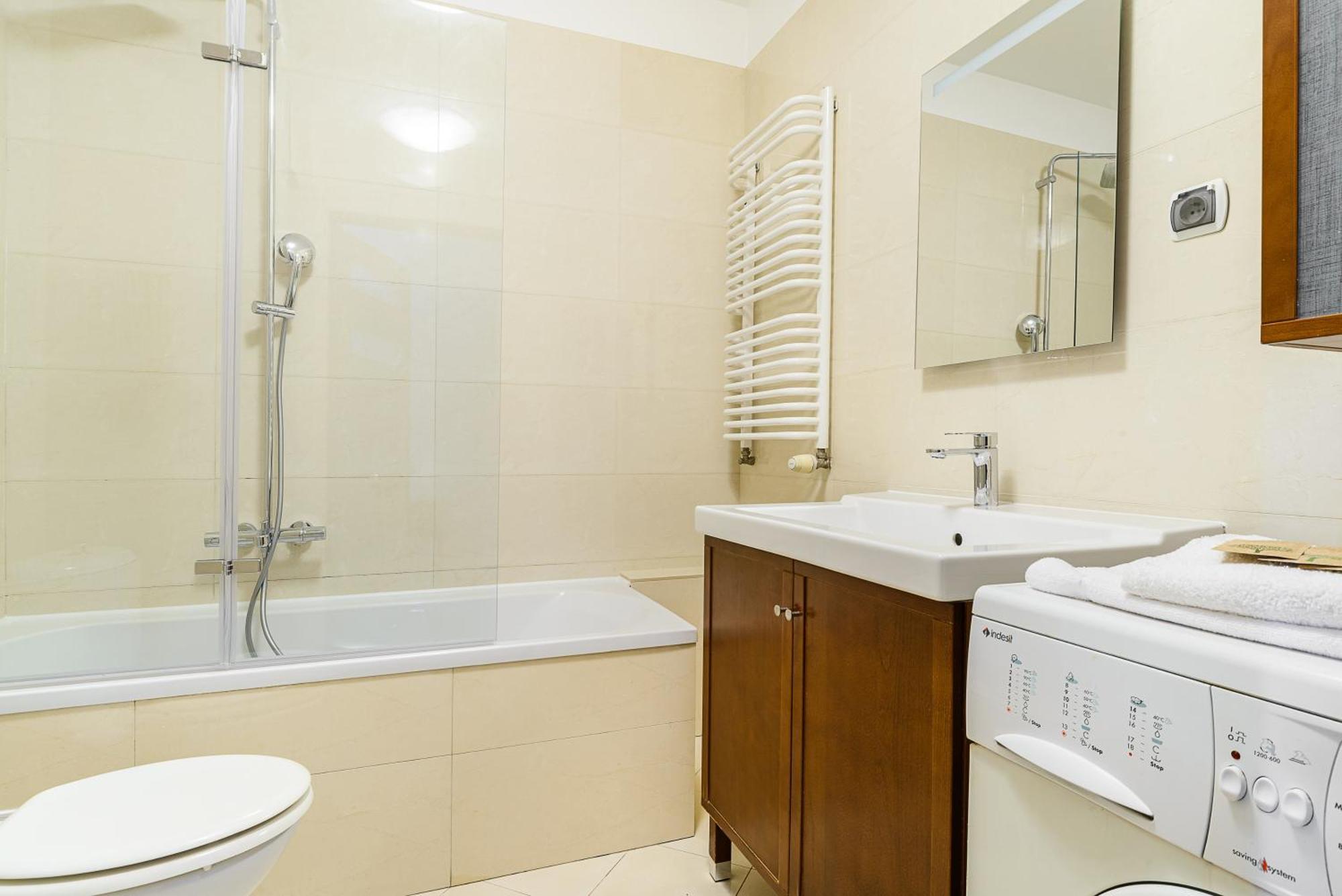 Apartment Slominskiego 7 P&o *