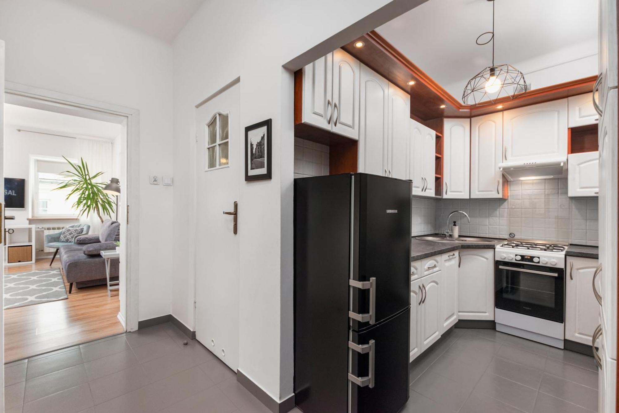 Apartment Chmielna 2 By Your Freedom