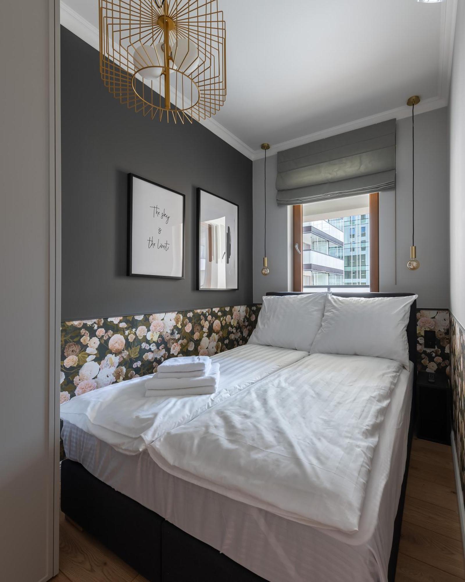 Yoursecondflat Grzybowska Metropoint Apartment