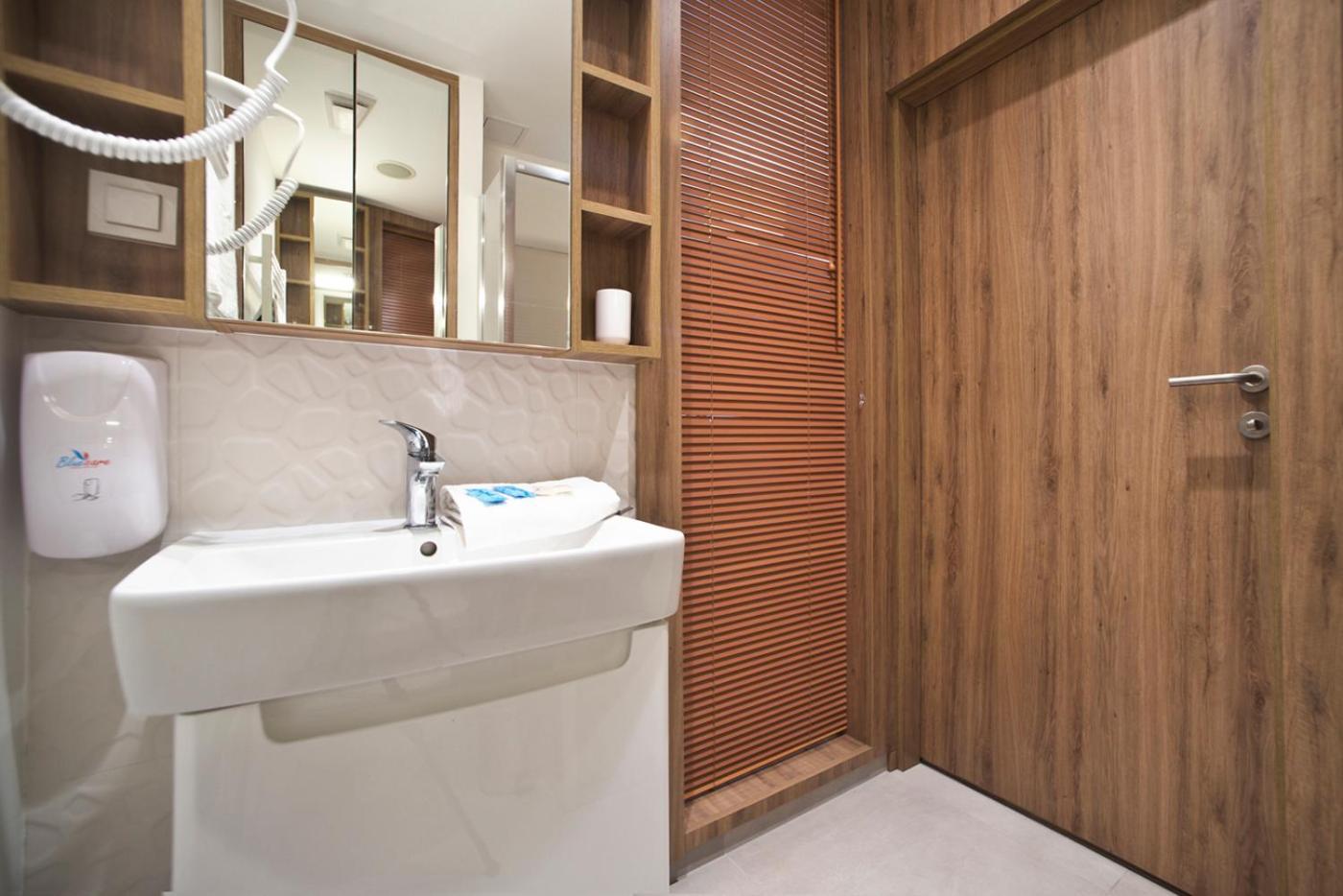 Wolska Serviced Apartment