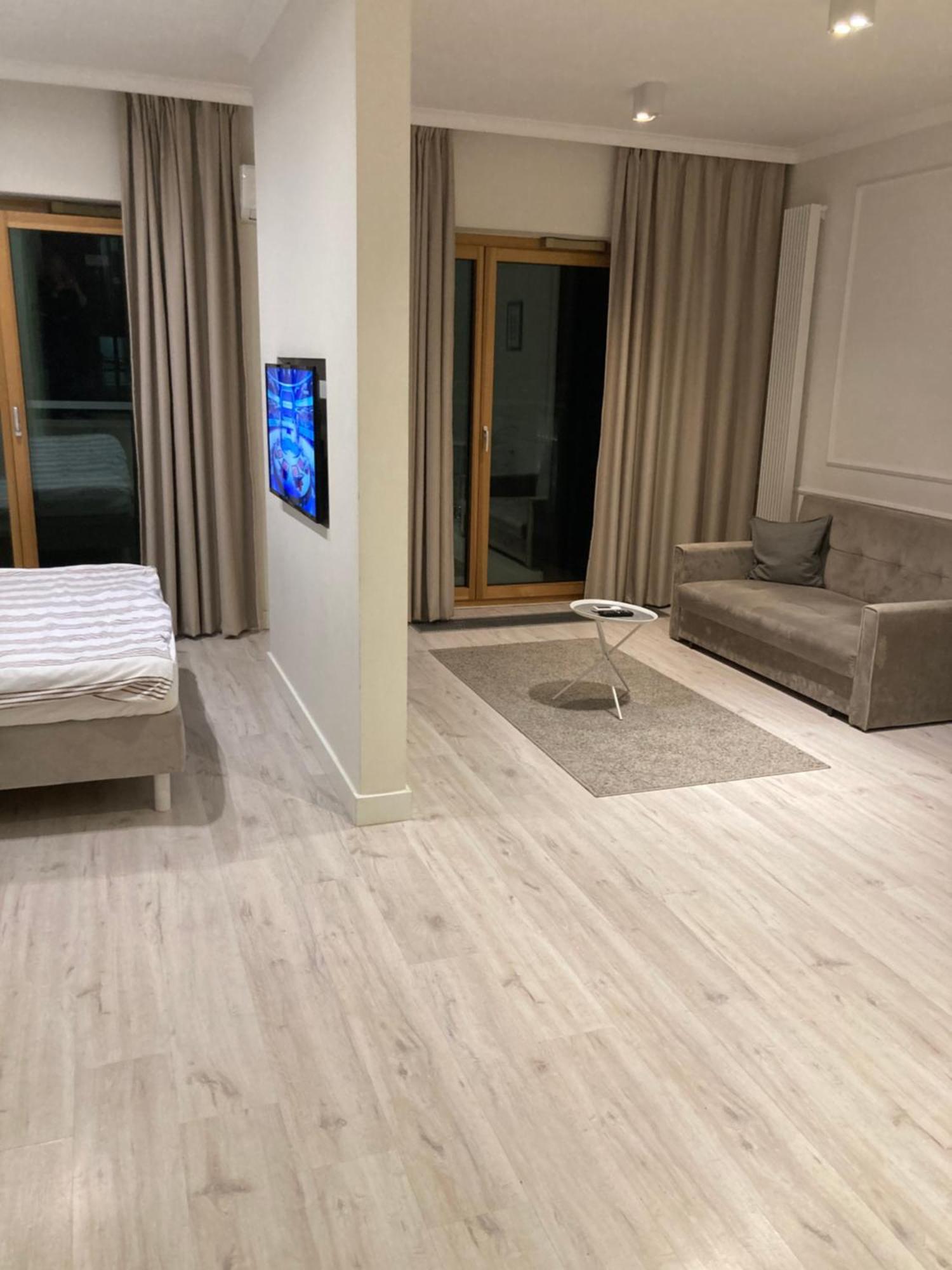 Apartamento Mennica Varsóvia