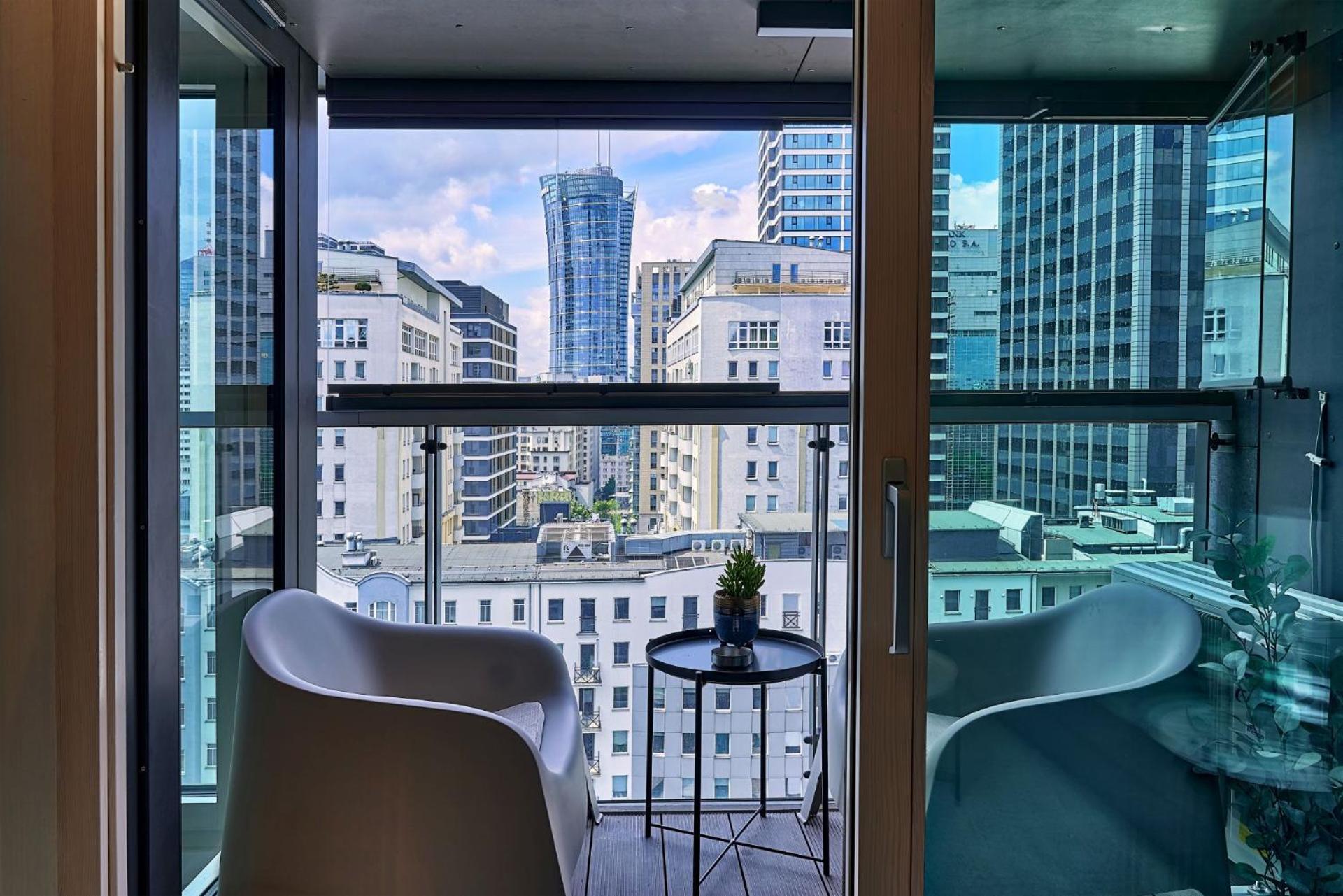 Mennica Deluxe * Warsaw