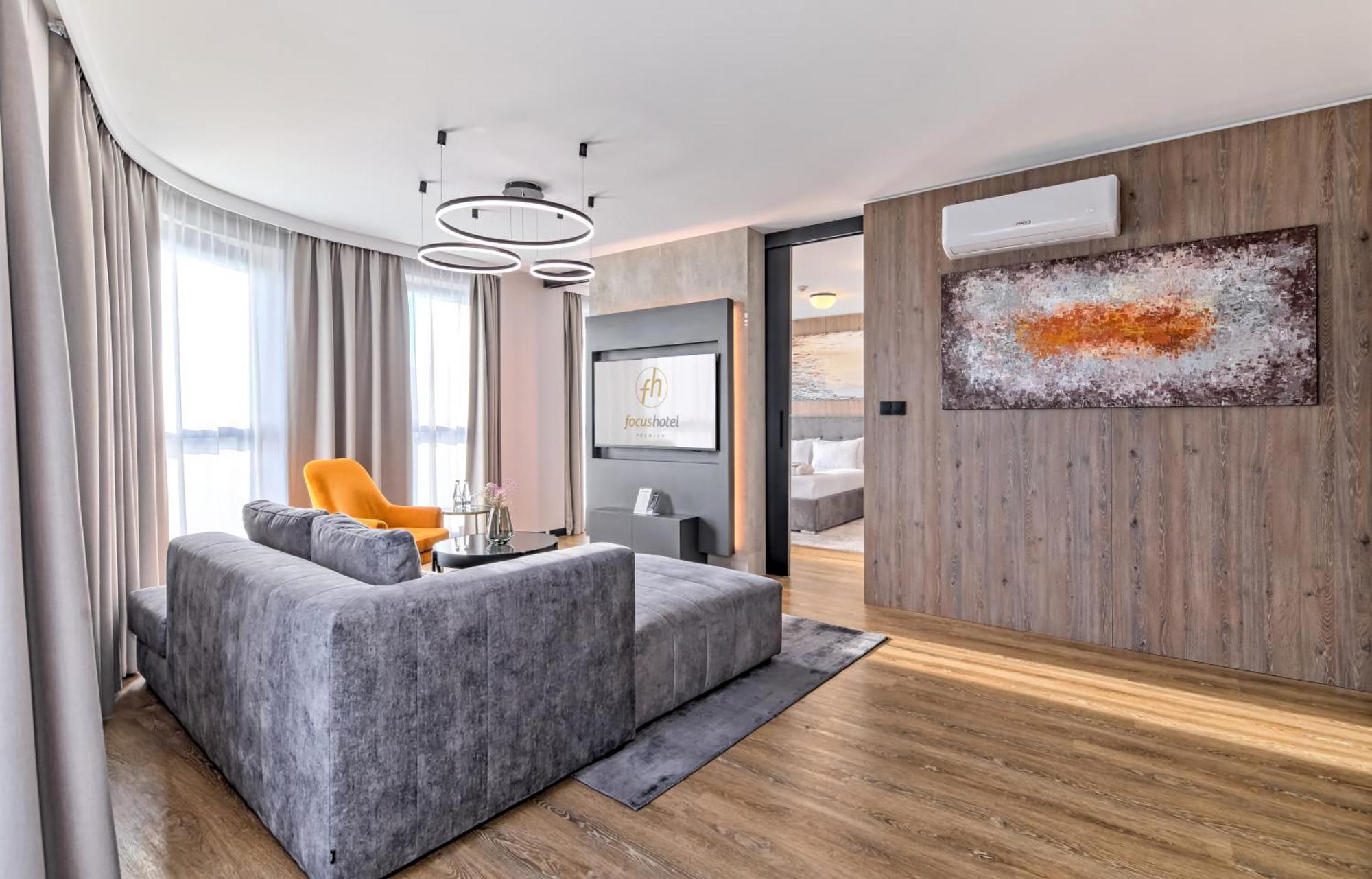 Focus Premium 4* Warsaw