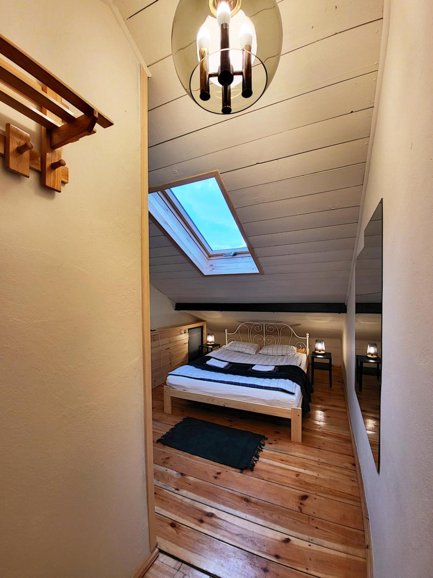 Bed & Breakfast Husarska 60 Warsaw