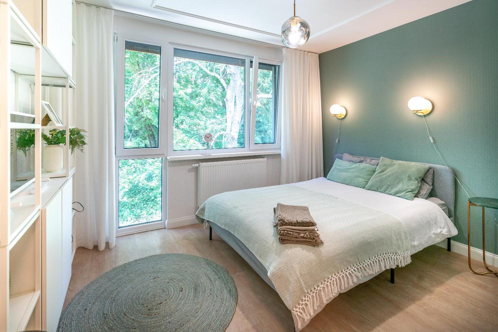 Apartment Fala Metro Sgh Klub Stodola Parking Parkview Fast Wifi