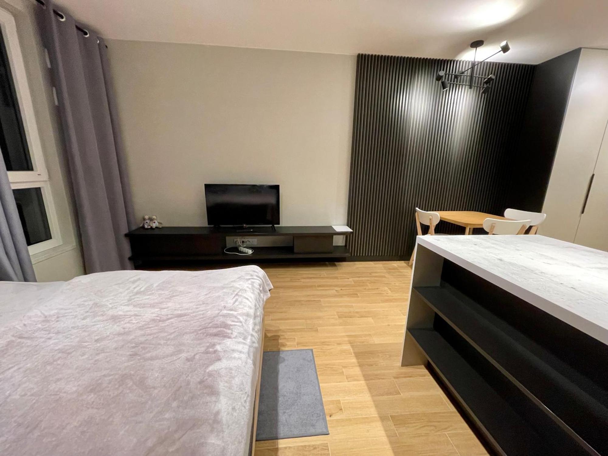 Apartament Time&house Pileckiego Przy Centrum Onkologi I Klinice Novum Apartament Na Wylacznosc Pokoj,sypialnia,lozko, Lazienka,kuchnia Warszawa