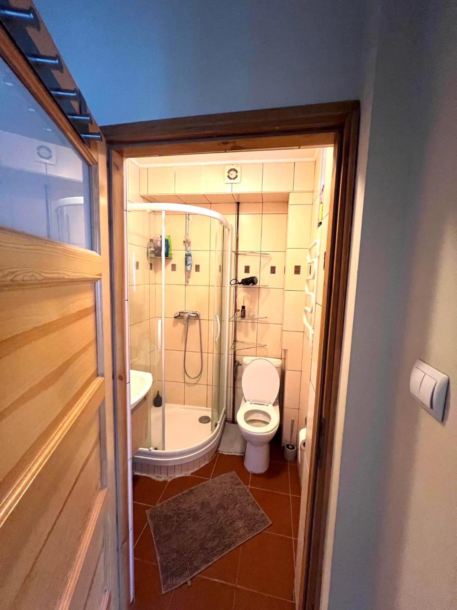Entire Studio Flat Apartment