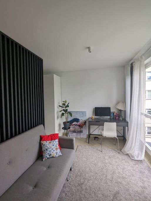 Apartment Relax Centrum Lux Mattress-bath-netflix *