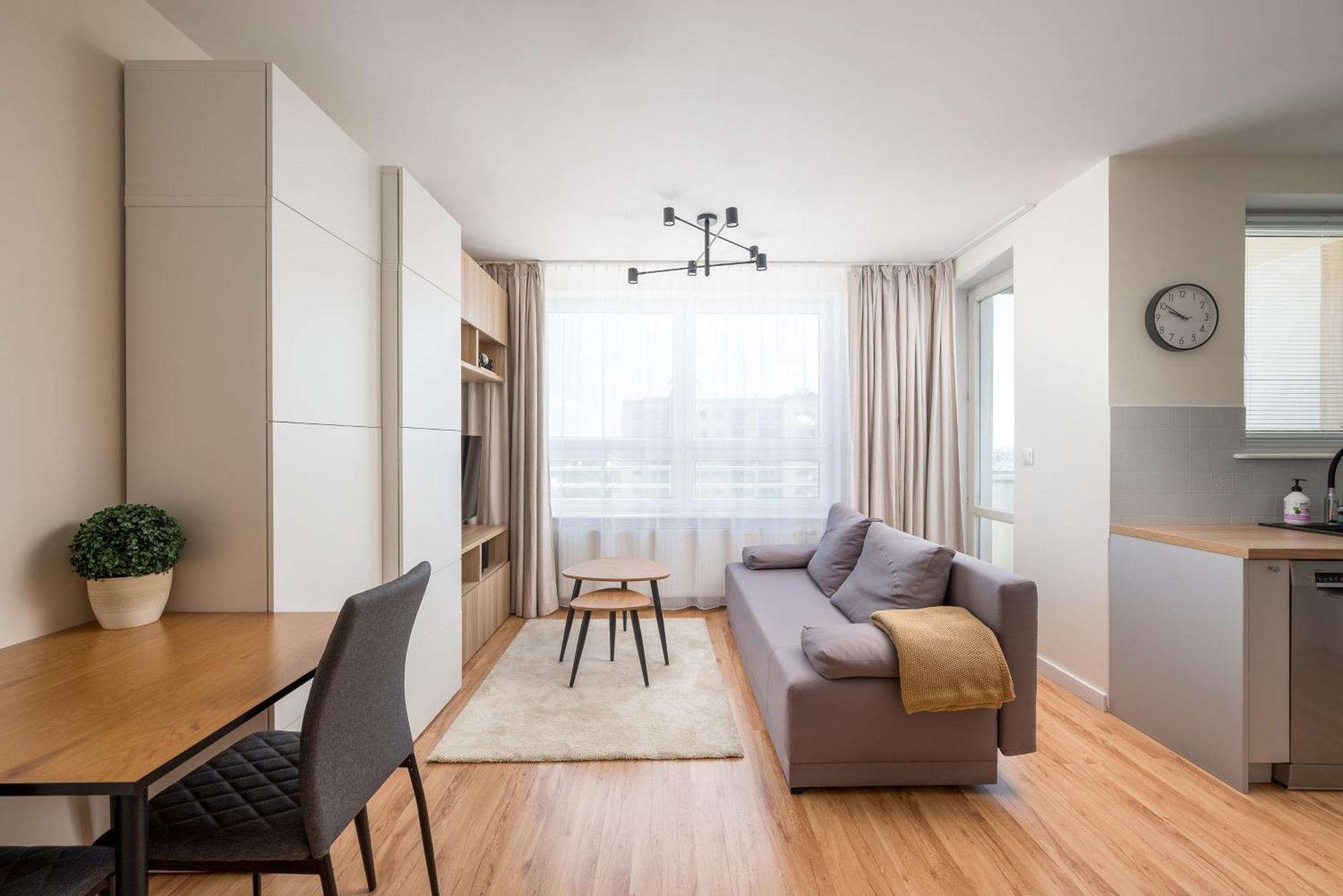 Metro Stoklosy Comfort Apartment Warschau