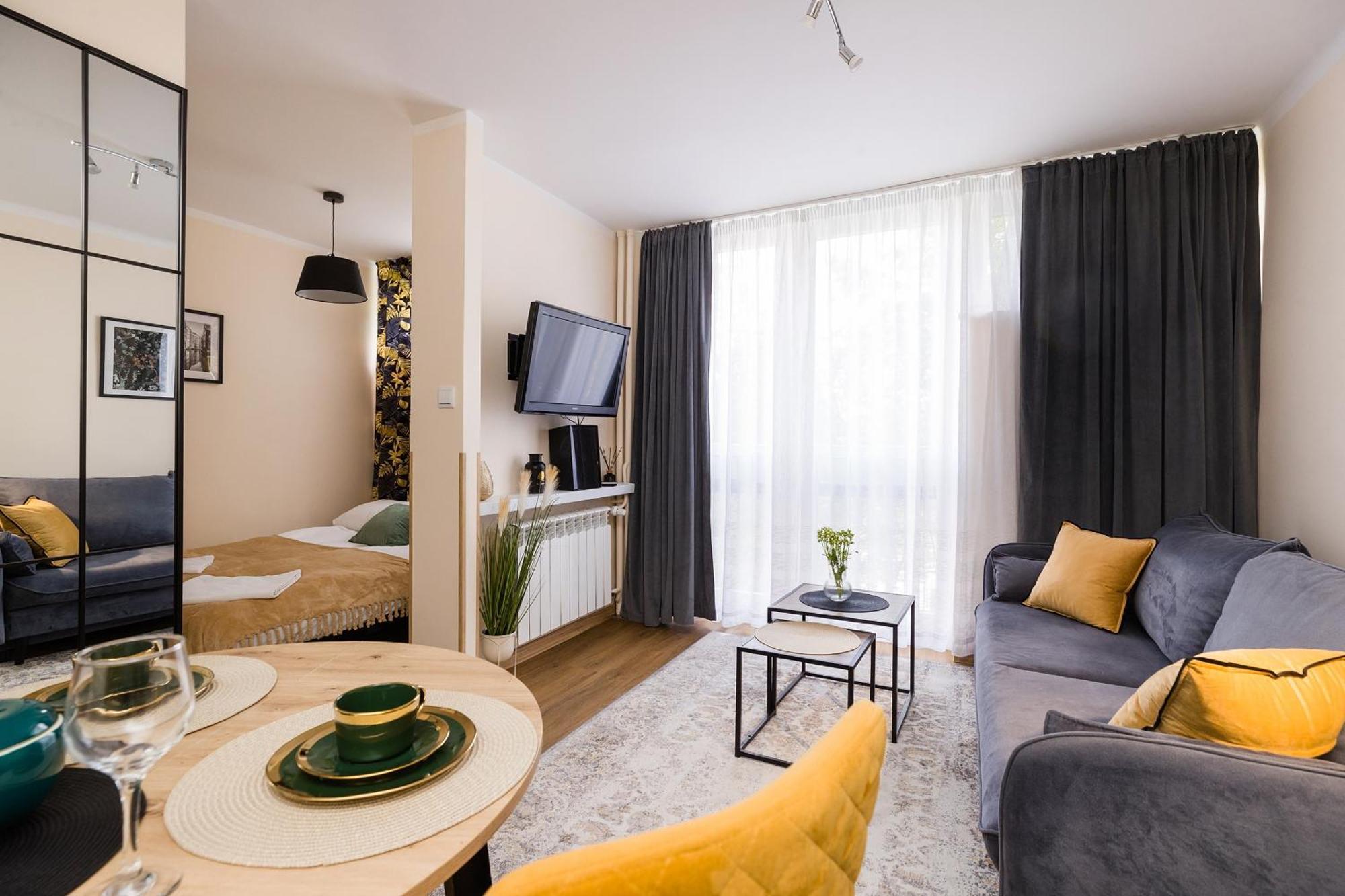 Shortstaypoland Chlodna B168 Apartment Warsaw