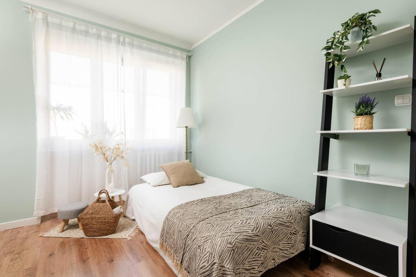 Green Oasis Praga Poludnie * Warsaw