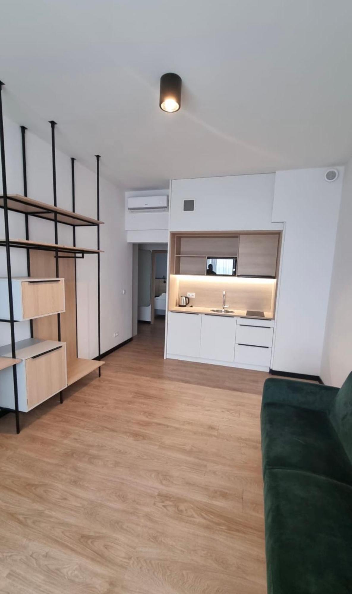 Stadion Narodowy Targowa 5, Zamoyskiego 37 Apartament *