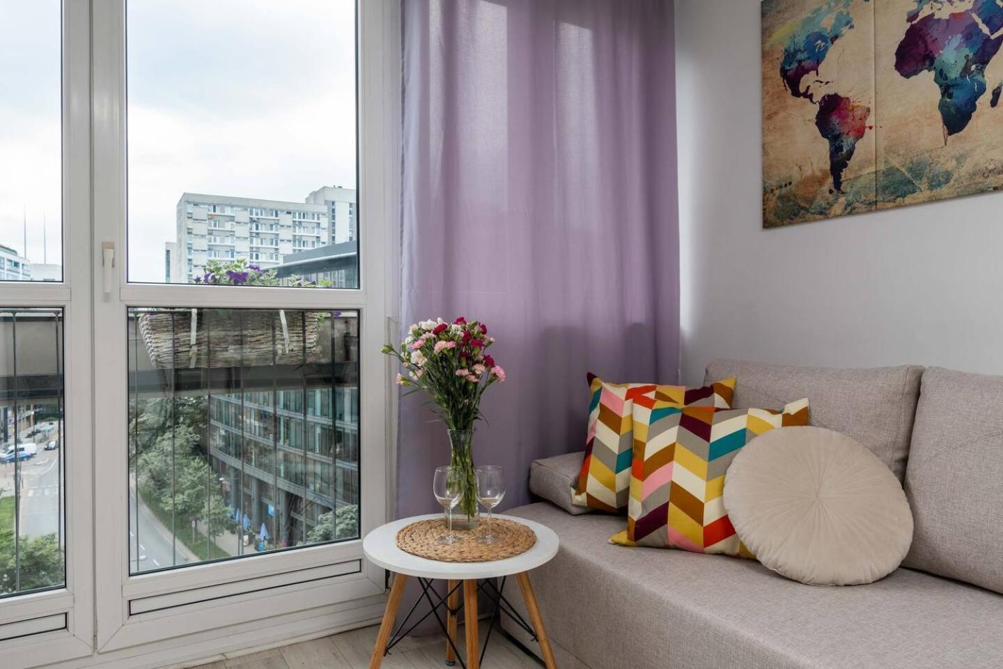 Lavender Centre Grzybowska Apartment Warschau