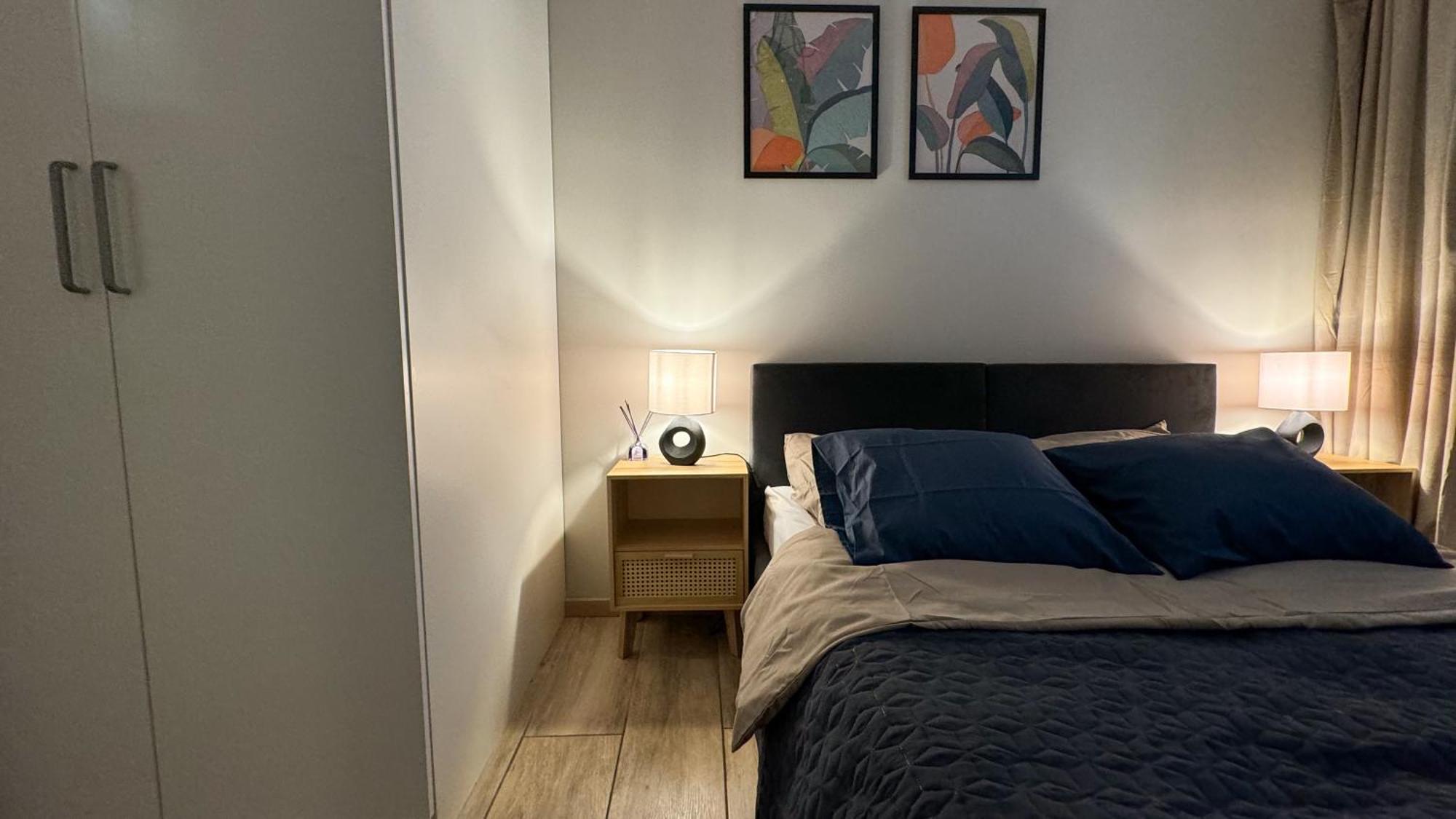Royal Entire - Haven Apartament