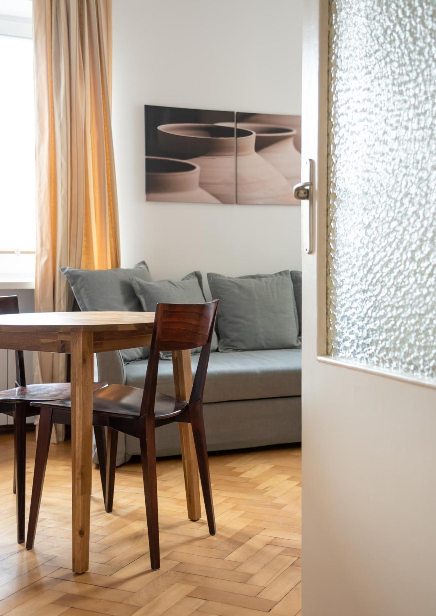 Plac Zbawiciela Comfy Studio Apartament *